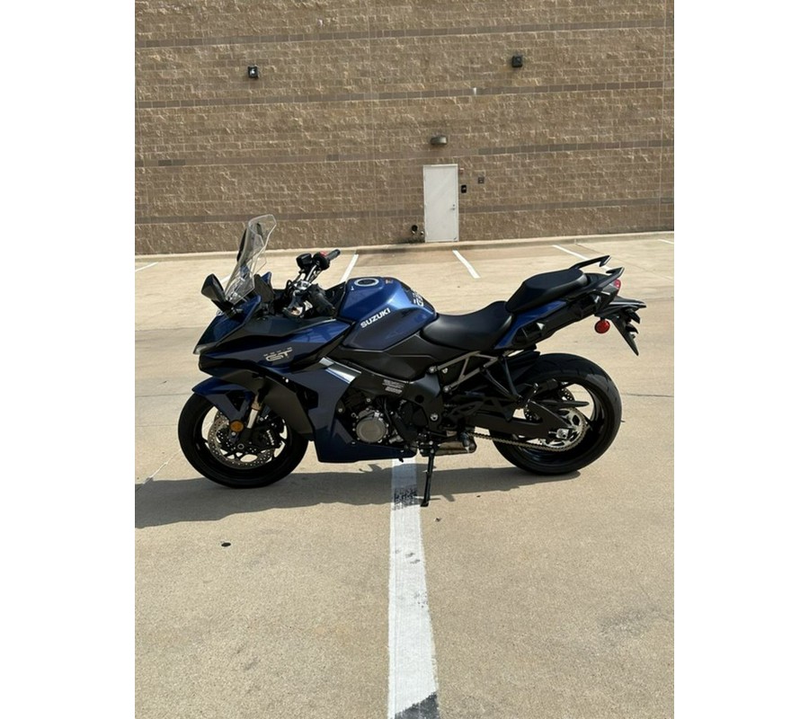 2022 Suzuki GSX-S1000RQM2