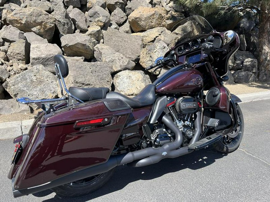 2019 Harley-Davidson® FLHXSE - CVO™ Street Glide®