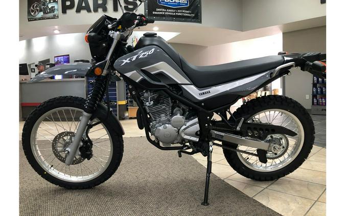 2024 Yamaha XT 250