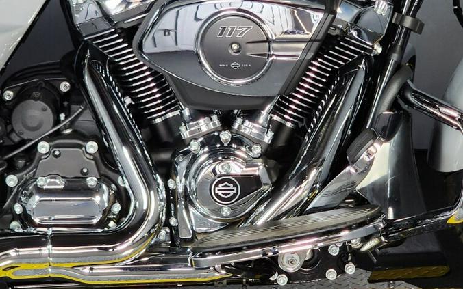 2025 Harley-Davidson Street Glide® FLHX BILLIARD GRAY