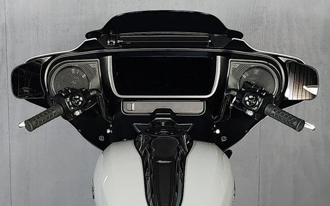 2025 Harley-Davidson Street Glide® FLHX BILLIARD GRAY