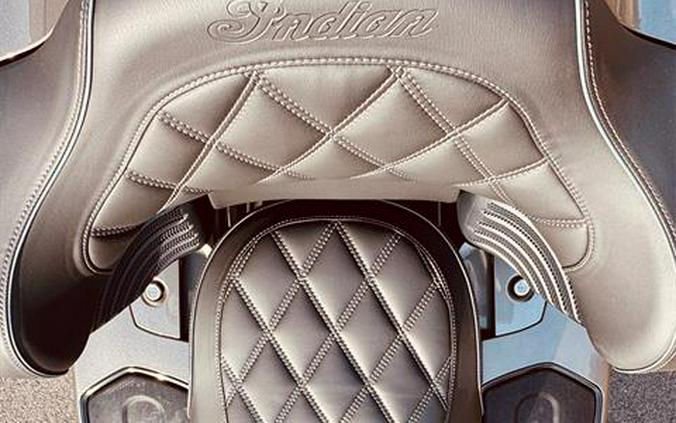 2025 Indian Motorcycle Pursuit® Dark Horse® with 112 and Powerband Audio Package