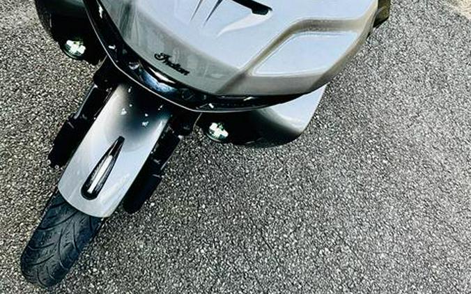 2025 Indian Motorcycle Pursuit® Dark Horse® with 112 and Powerband Audio Package