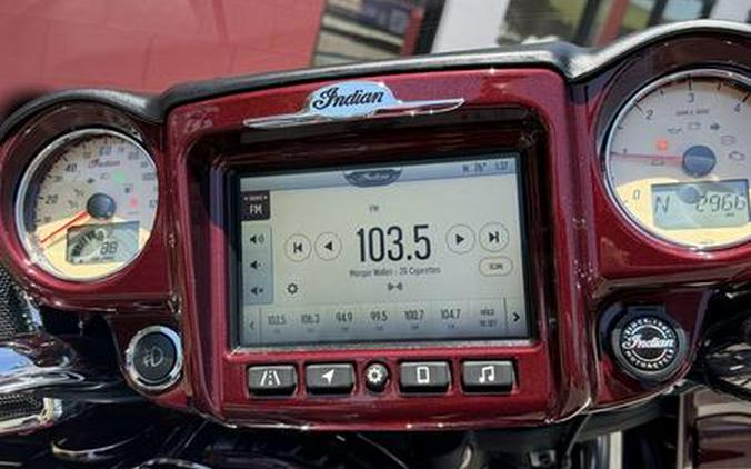 2022 Indian Motorcycle® ROADMASTER, MAROON MTLC/CRIMSON MTLC, 49ST Base