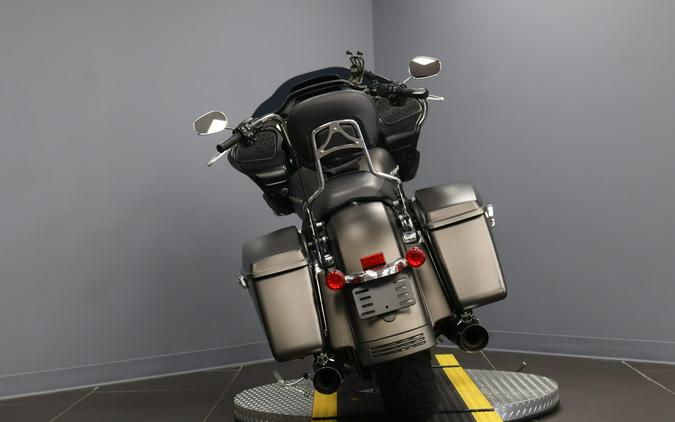 2020 Harley-Davidson® Road Glide® River Rock Gray Denim