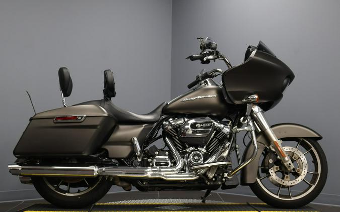 2020 Harley-Davidson® Road Glide® River Rock Gray Denim