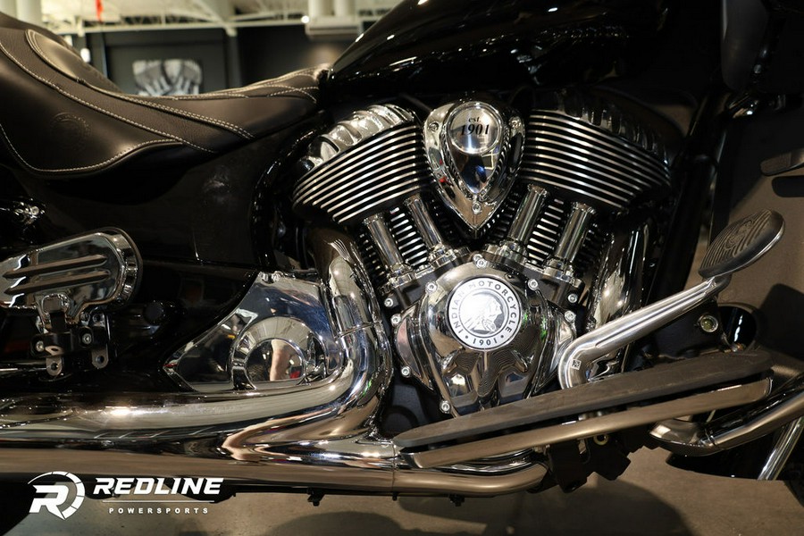 2023 Indian Motorcycle® Roadmaster® Black Metallic