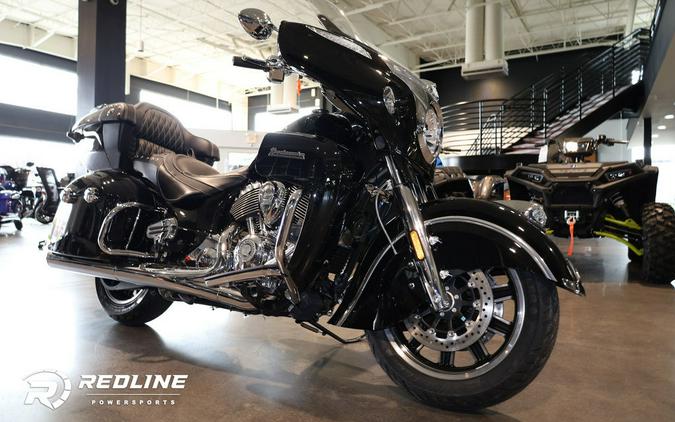 2023 Indian Motorcycle® Roadmaster® Black Metallic