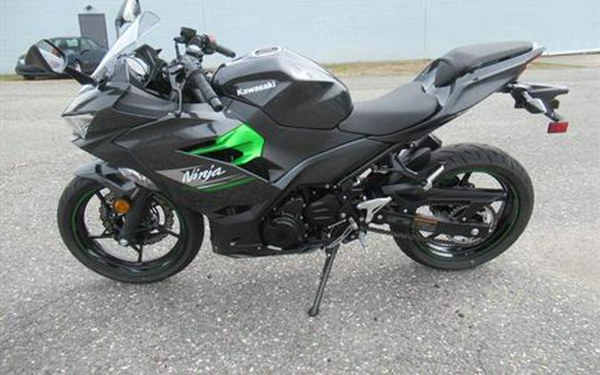 2023 Kawasaki Ninja 400 ABS