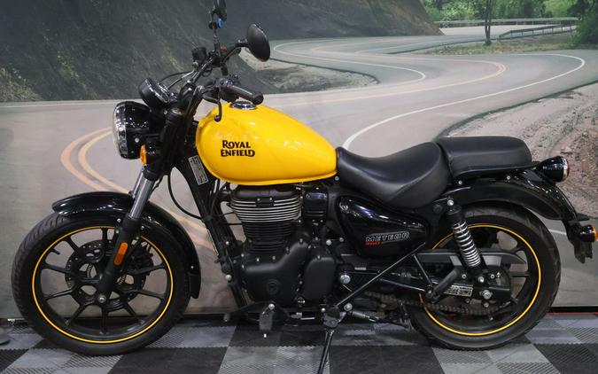 2022 Royal Enfield Meteor Fireball Yellow