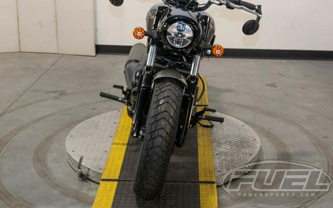 2026 Indian Scout Bobber Limited +Tech Heavy Metal Smoke