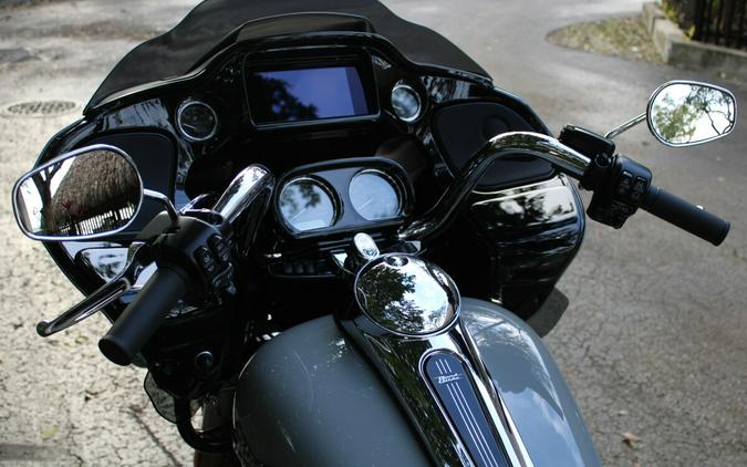 2024FLTRT Road Glide® 3 - In Billiard Gray