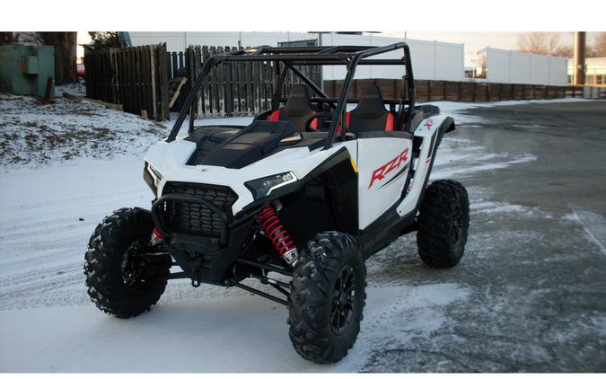 2024 Polaris Industries RZR XP 1000 Sport White Lightning