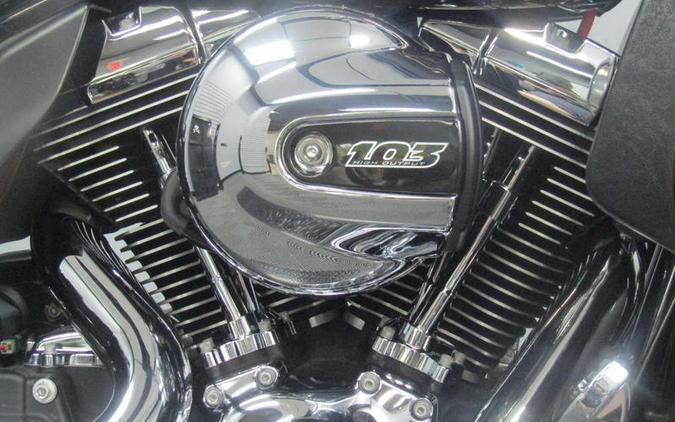 2014 Harley-Davidson® FLHTCU - Electra Glide® Ultra Classic®