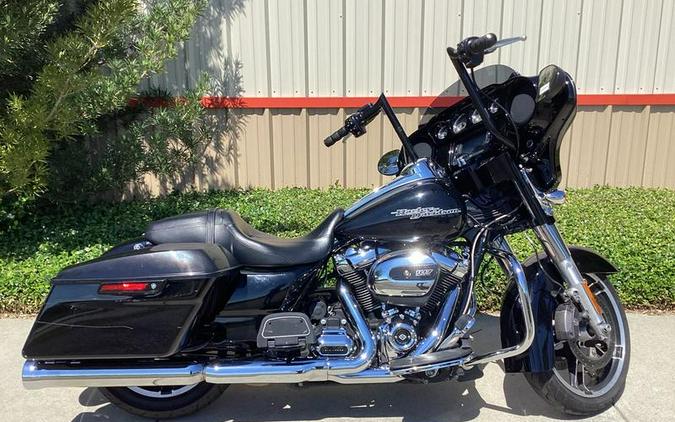 2017 Harley-Davidson® FLHXS - Street Glide® Special