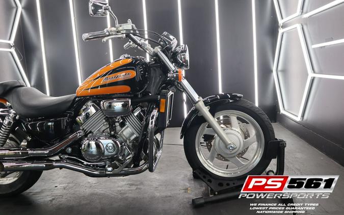 2000 Honda VF750 Magna