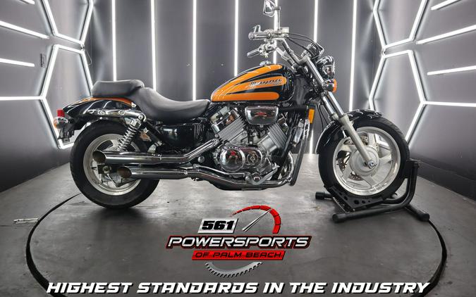 2000 Honda VF750 Magna