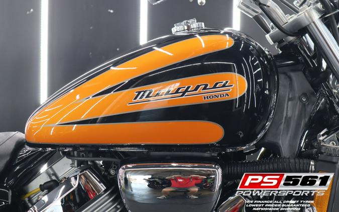 2000 Honda VF750 Magna