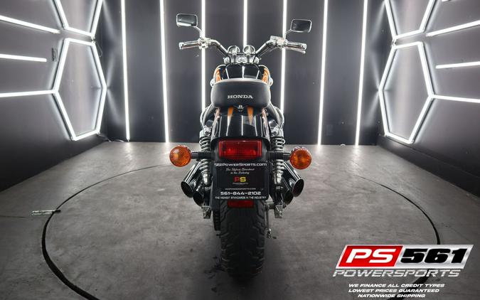 2000 Honda VF750 Magna