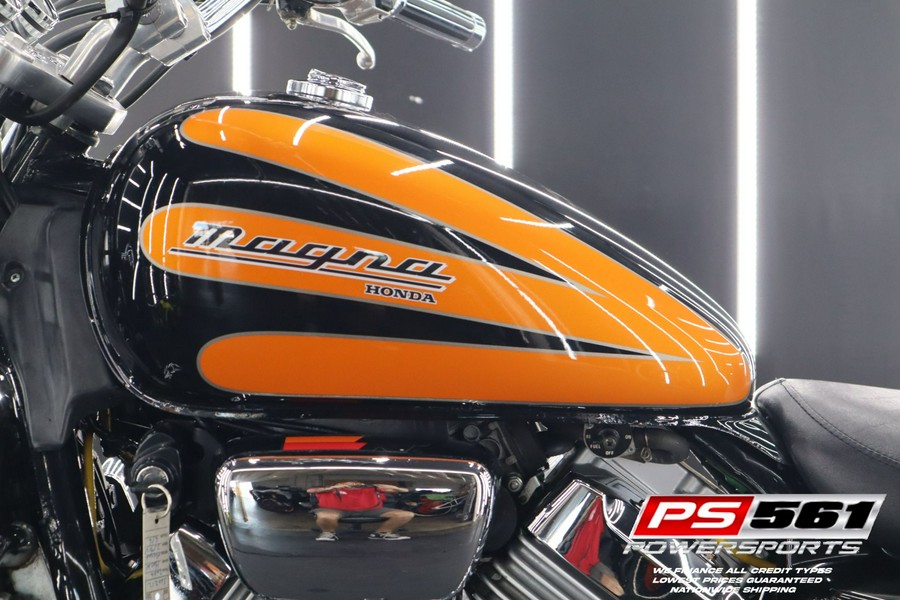 2000 Honda VF750 Magna