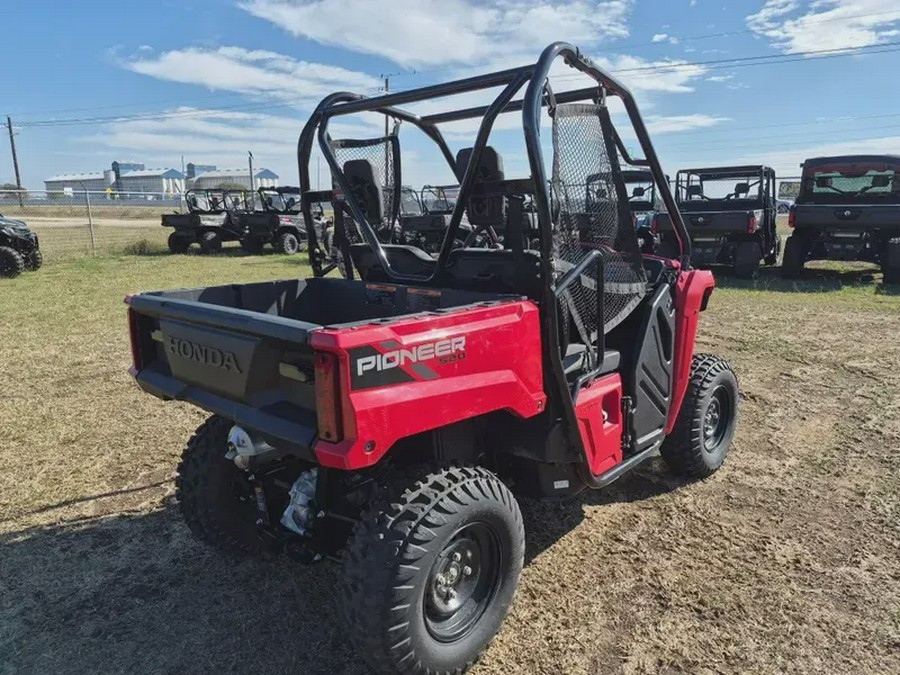 2026 Honda Pioneer 520 Base