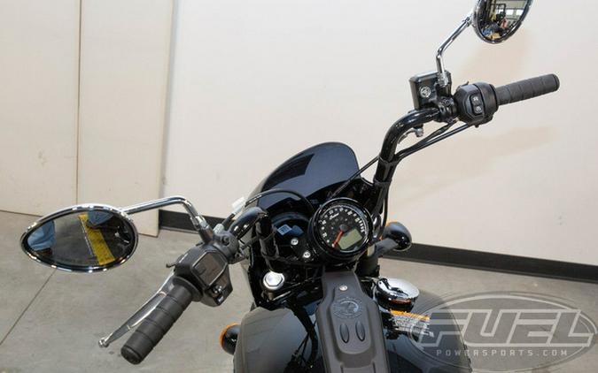 2026 Indian Sport Scout Sixty Black Metallic