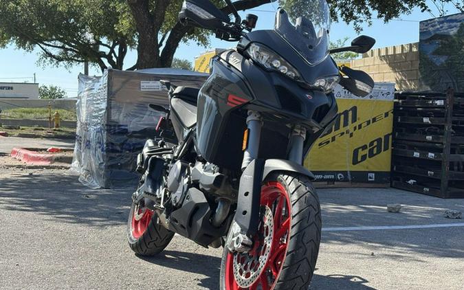2023 Ducati Multistrada V2 S Thrilling Black & Street Grey