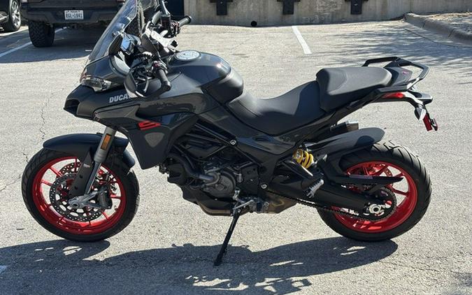 2023 Ducati Multistrada V2 S Thrilling Black & Street Grey