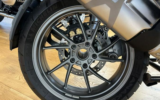 2016 BMW R 1200 GS Racing Red