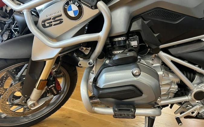 2016 BMW R 1200 GS Racing Red