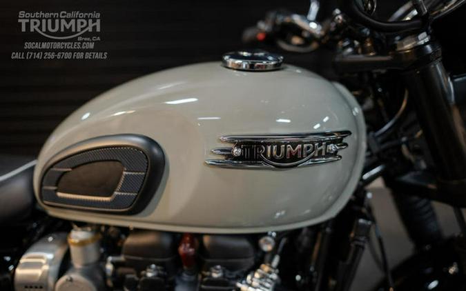 2026 Triumph Bonneville T120 Stone grey