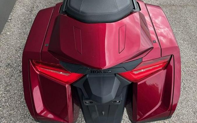 2018 Honda® Gold Wing Candy Ardent Red