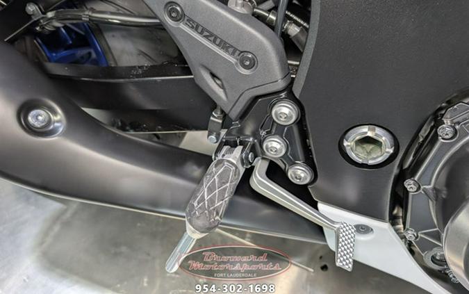 2026 Suzuki GSX1300RRZM6