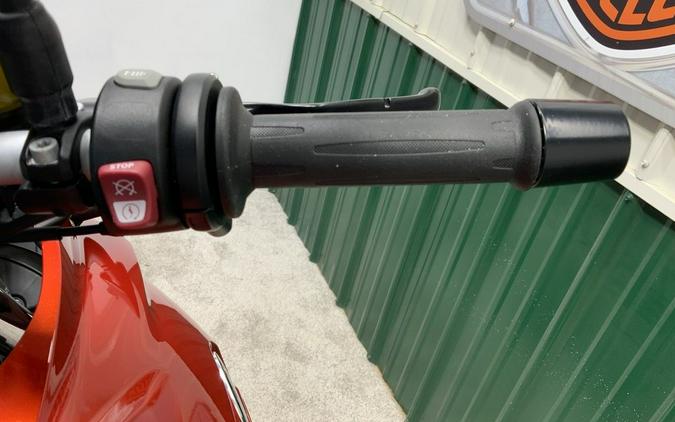 2016 BMW F 700 GS Sakhir Orange Metallic