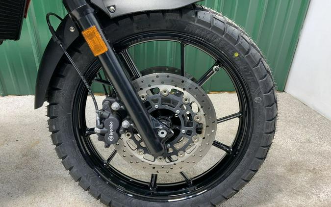 2016 BMW F 700 GS Sakhir Orange Metallic