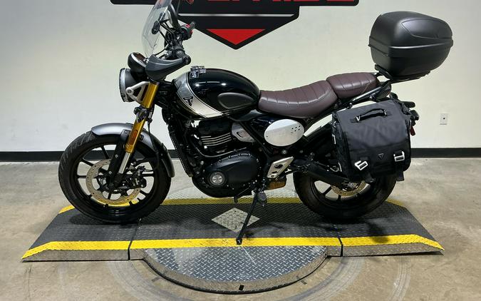 2025 Triumph Scrambler 400 X