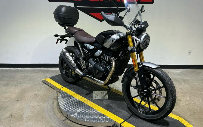 2025 Triumph Scrambler 400 X