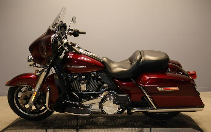 2017 Harley-Davidson Ultra Limited FLHTK