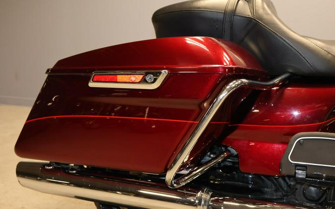 2017 Harley-Davidson Ultra Limited FLHTK