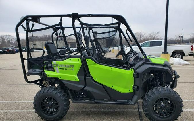 2023 Honda Pioneer 1000-5 Deluxe