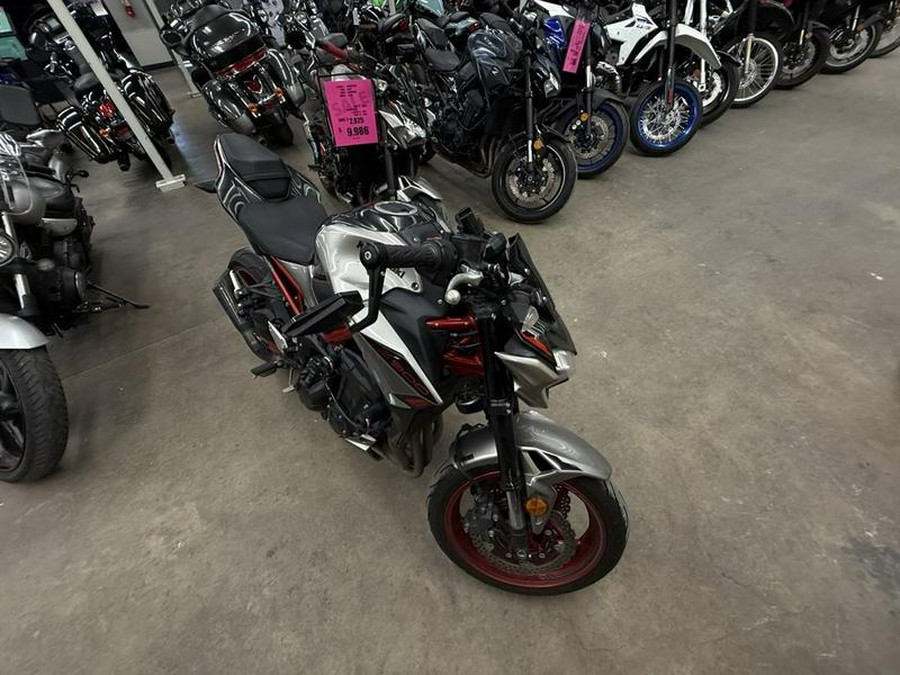 2023 Kawasaki Z900 ABS Metallic Black/Graphite Gray/Flat Black