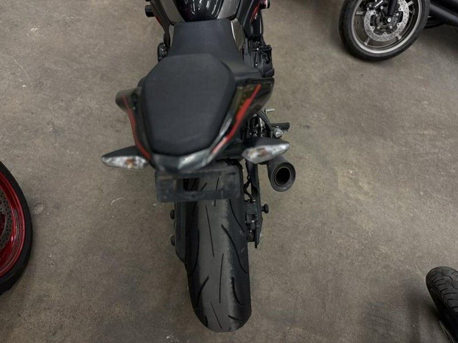 2023 Kawasaki Z900 ABS Metallic Black/Graphite Gray/Flat Black