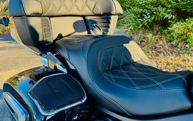 2025 Indian Motorcycle Pursuit® Limited® with 112 and Powerband Audio Package