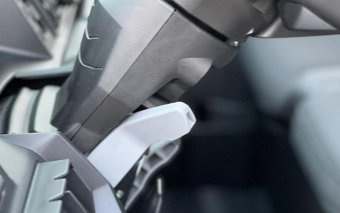 2026 Can-Am® Defender MAX Limited HD11 Desert Tan & Carbon Black