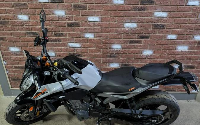 2024 KTM 790 Duke