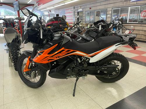 2019 KTM 790 Adventure & 790 Adventure R – First Ride