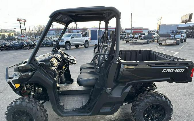 2024 Can-Am® Defender XT HD10