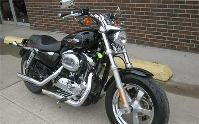 2013 Harley-Davidson Sportster® 1200 Custom