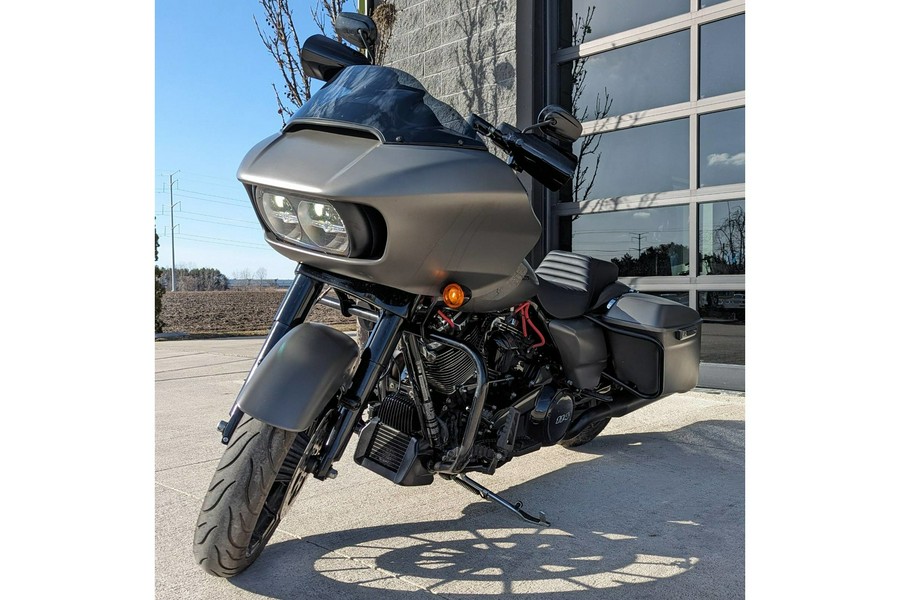 2019 Harley-Davidson® Road Glide® Special