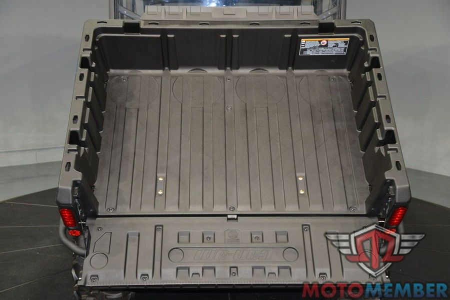 2025 Can-Am Defender MAX XT HD9